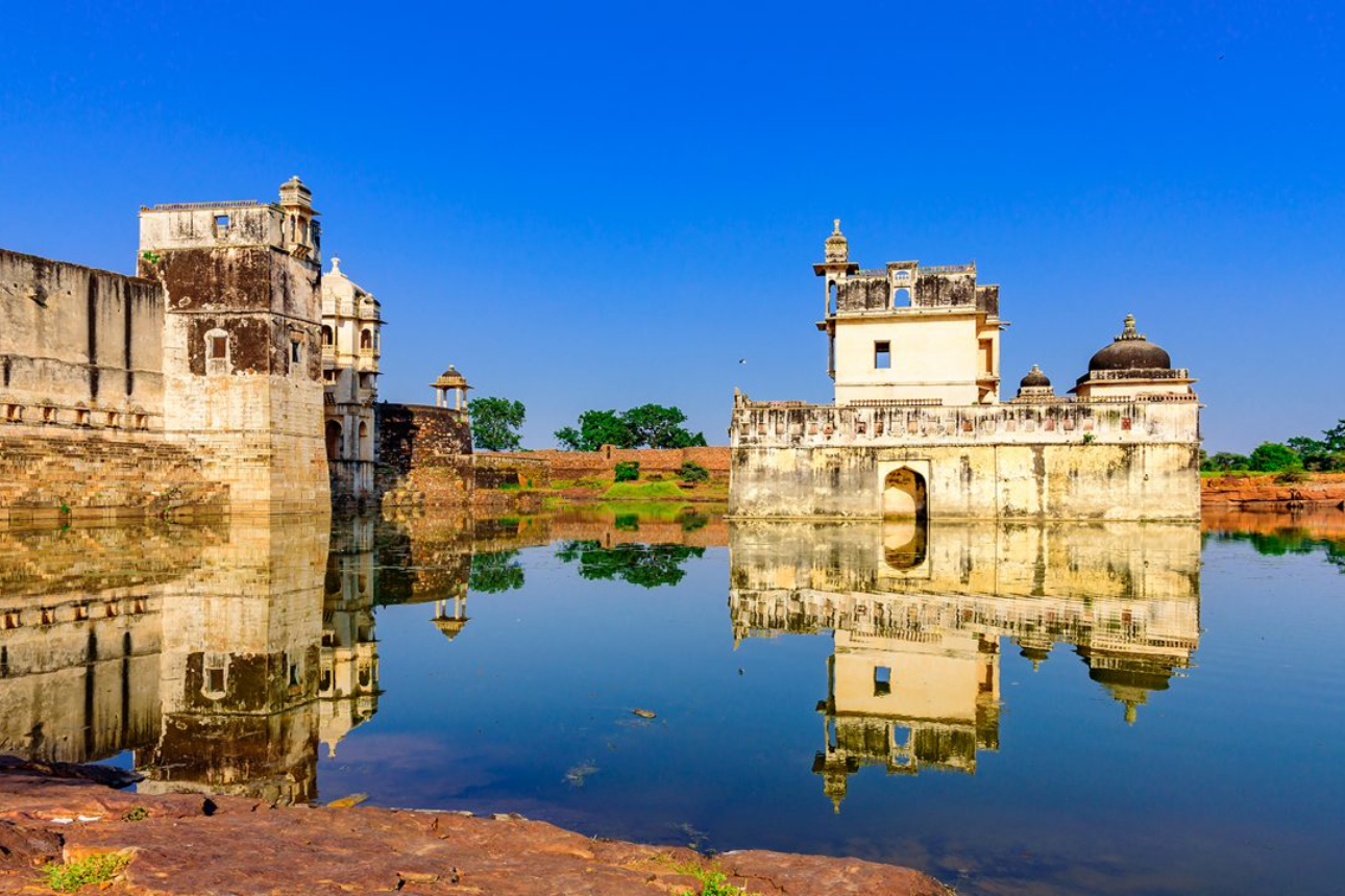 Chittorgarh Fort Day Excursion photo 2