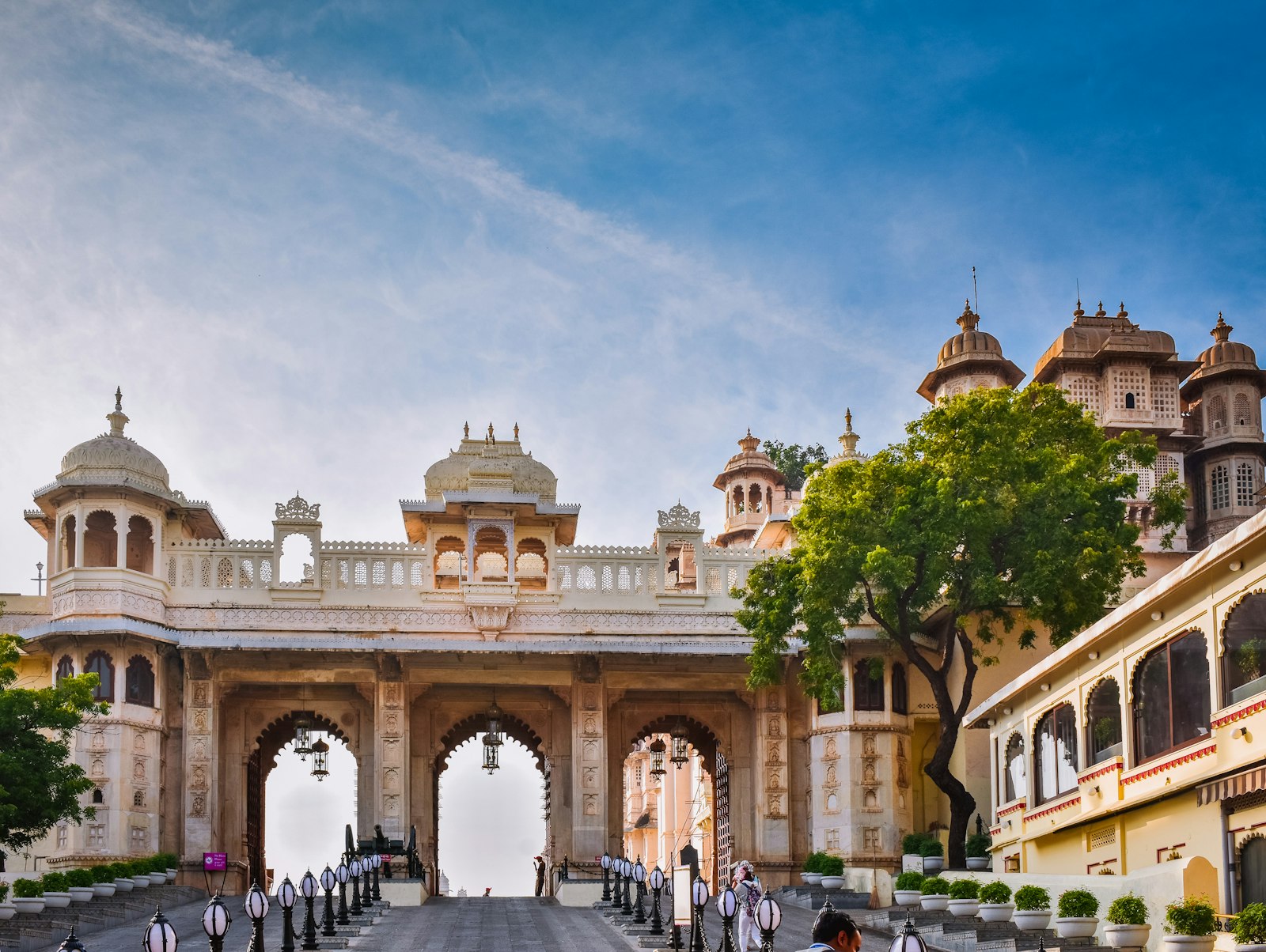 Nathdwara – Eklingji – Nagda Temple Tour photo 3